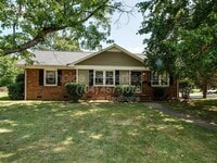 Building Photo - 6827 Woodstream Dr