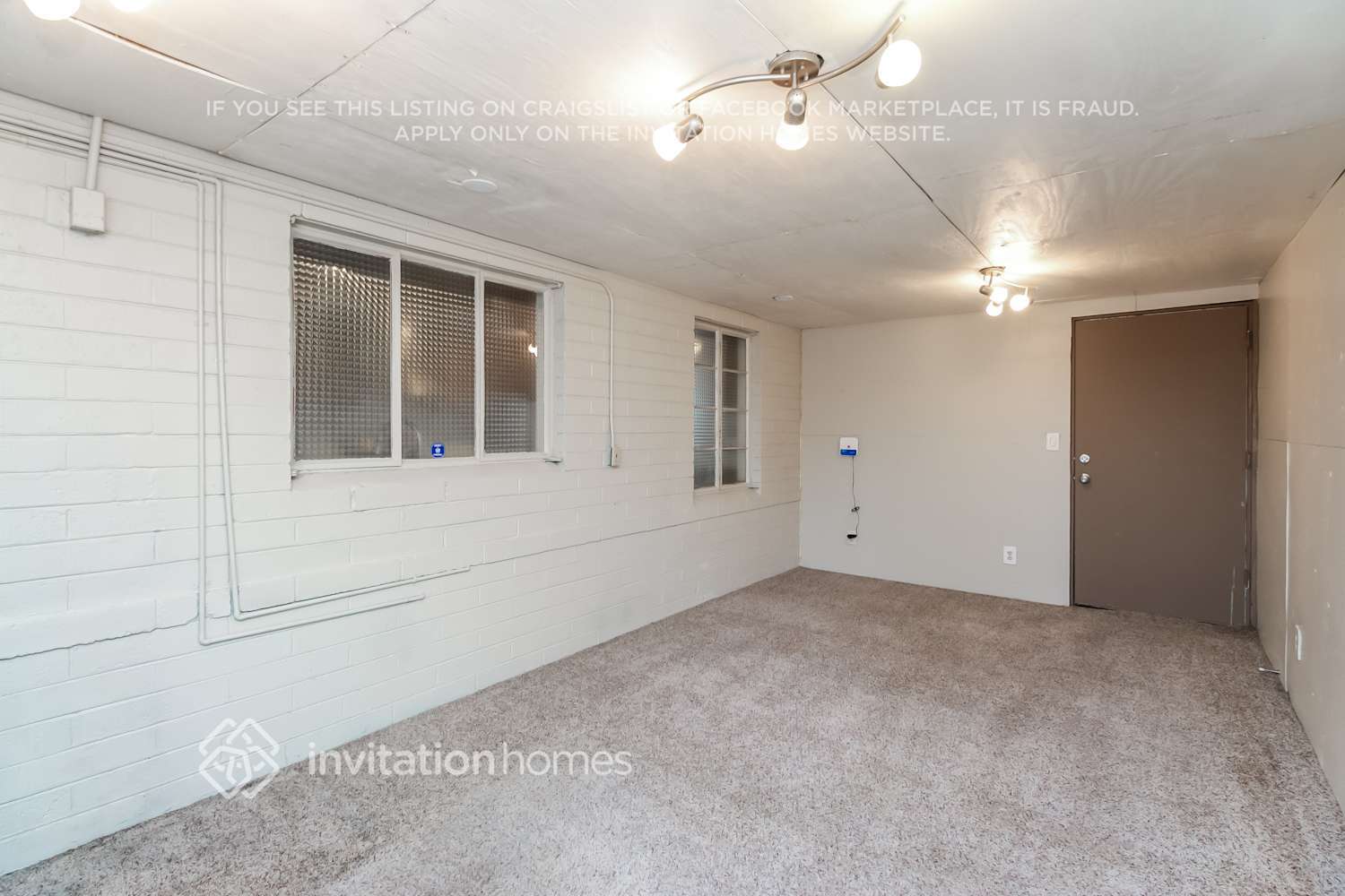 Building Photo - 1507 W Mitchell Dr
