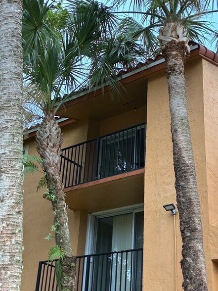 Building Photo - 10765 Cleary Blvd