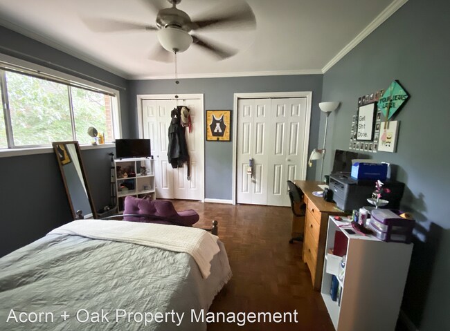 Building Photo - 3 br, 1.5 bath House - 3909 Browning Place