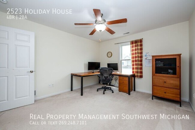 Building Photo - 2523 Holiday House Rd