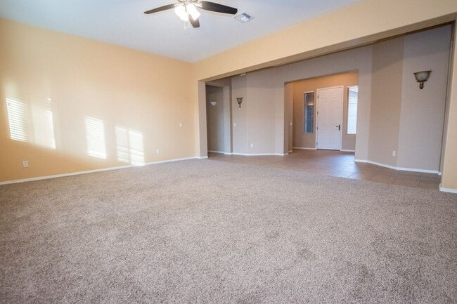 Building Photo - 1604 Laguna Nigel Dr