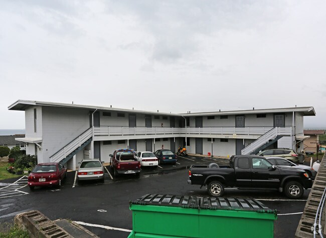 Primary Photo - Kainani