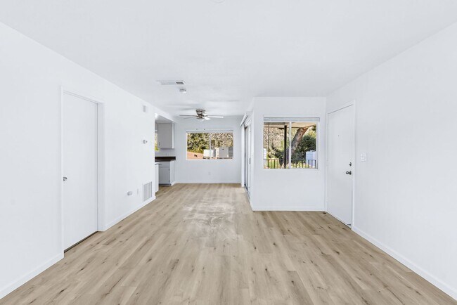 Building Photo - Act Fast: $1,000 Off First Month + One Month Free Rent!