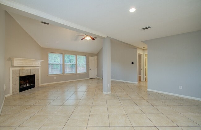 Building Photo - 14003 Cypress Falls Dr