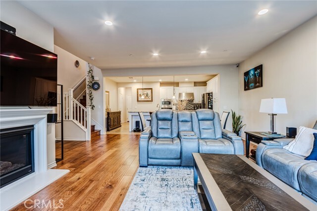 Building Photo - 18067 Burke Ln
