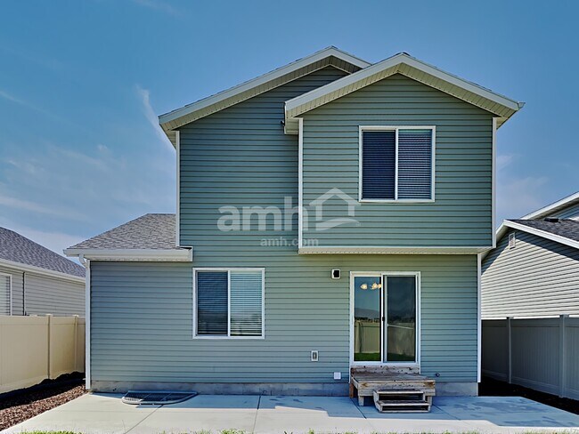 Building Photo - 1641 E Tumwater Ln