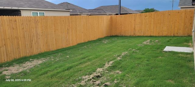 Building Photo - 727 Ponderosa Ln