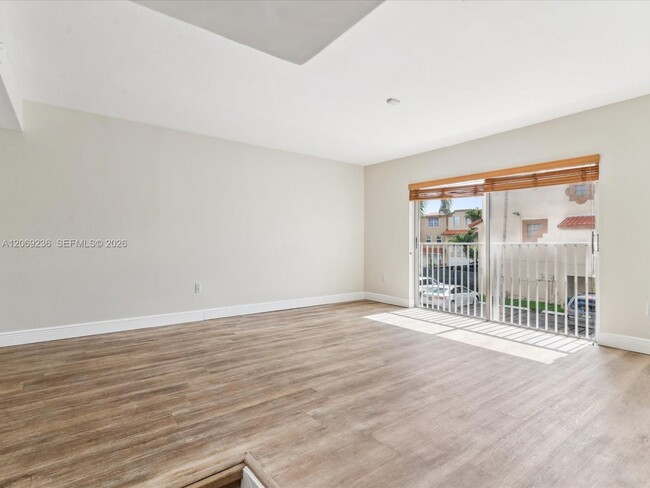 Building Photo - 390 NW 86th Pl