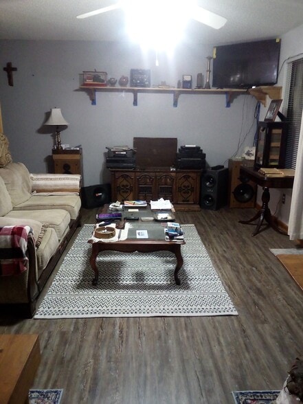 Building Photo - 3580 Sable Palm Ln