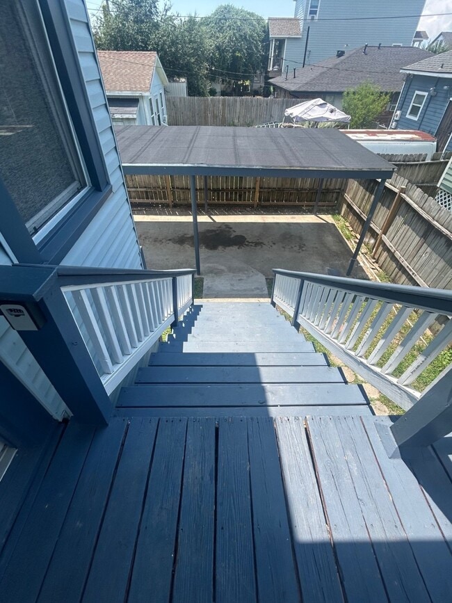 Building Photo - 3909 Avenue M