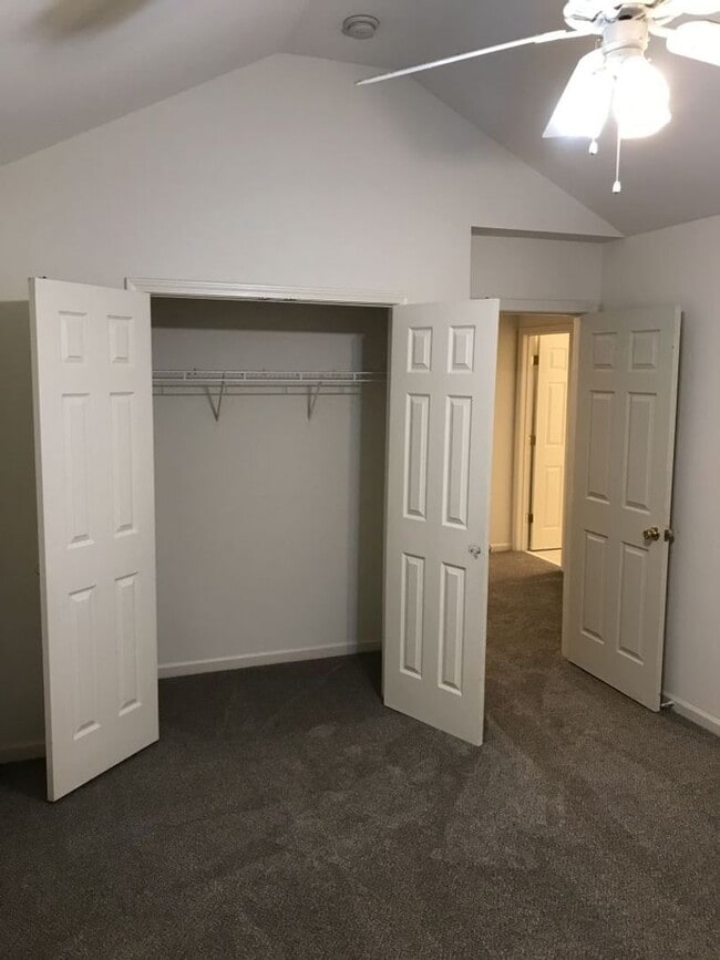 Building Photo - Lovely 3 Bed, 2.5 Bath home in Havenbrook