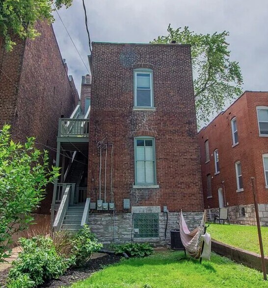 Building Photo - 1223 Sidney St