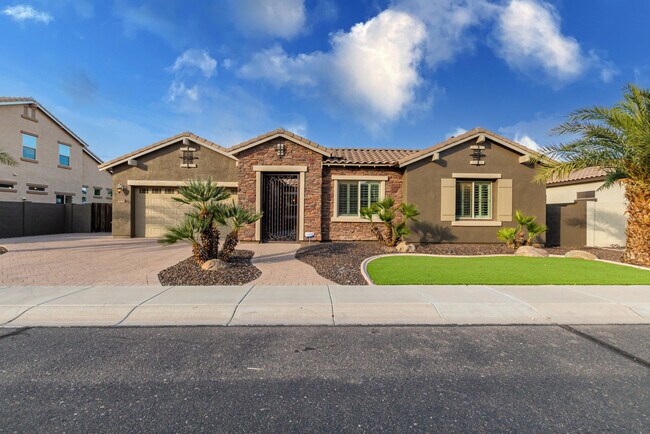 Building Photo - 3132 E Athena Ct