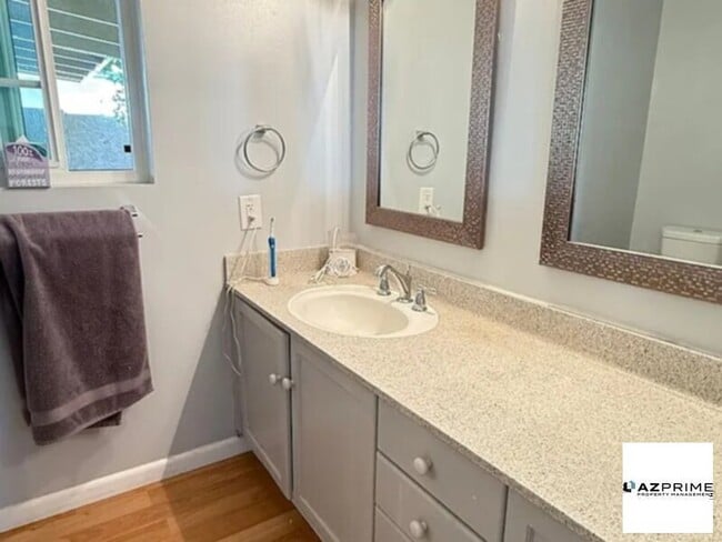 Building Photo - S Jolly Roger Rd