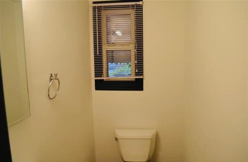 Building Photo - 5703 18th Ave