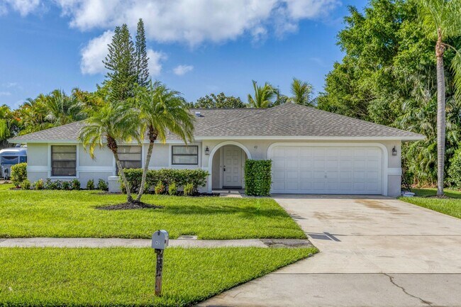 Building Photo - ** WILLOUGHBY ACRES ** POOL HOME - 3 BED / 2 BATH - PETS OK! - NORTH NAPLES - ANNUAL RENTAL