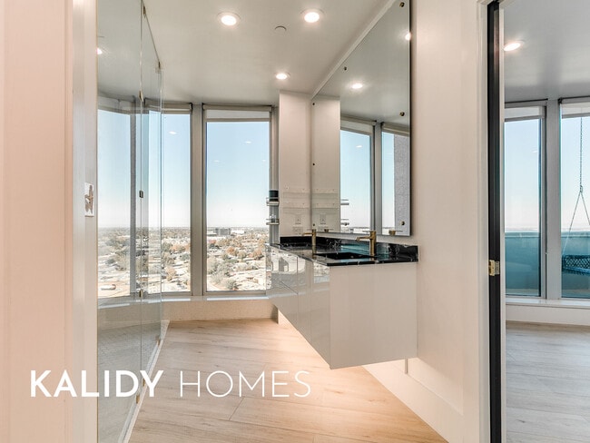 Building Photo - 5900 Mosteller Dr