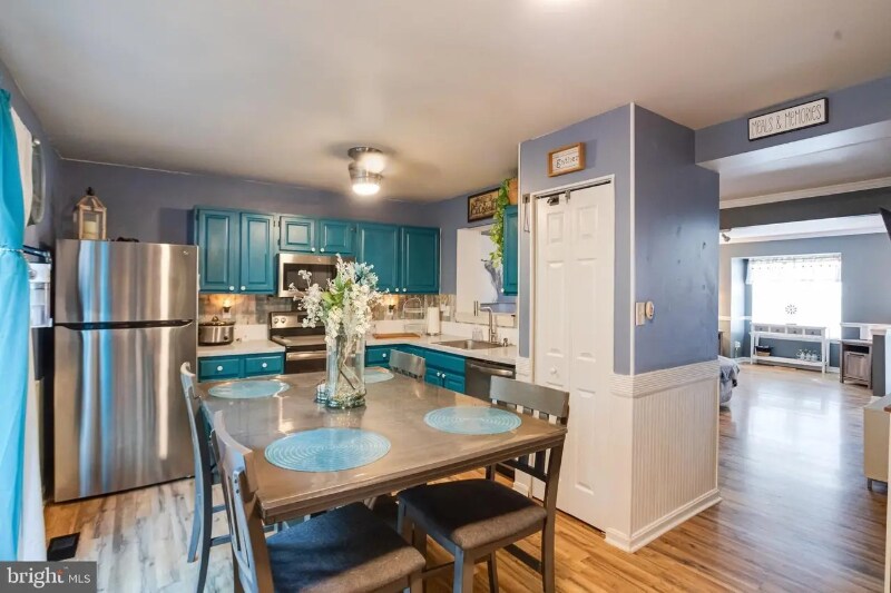 Building Photo - 4252 Chapelgate Pl