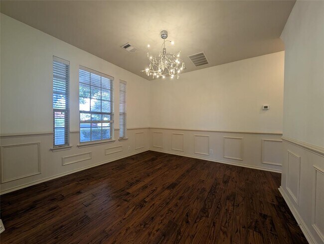 Building Photo - 1602 Westmeadow Trail