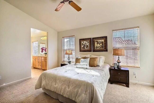 Building Photo - 283 Zoria Farms Ln