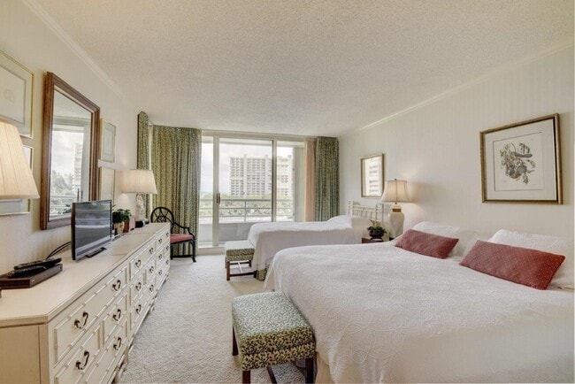 Building Photo - 4201 N Ocean Blvd