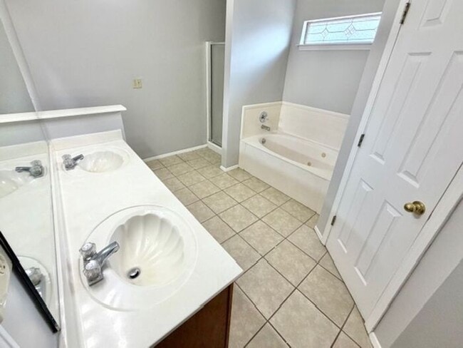 Building Photo - Move In Special! 3 Bedroom 2 Bath In Southaven