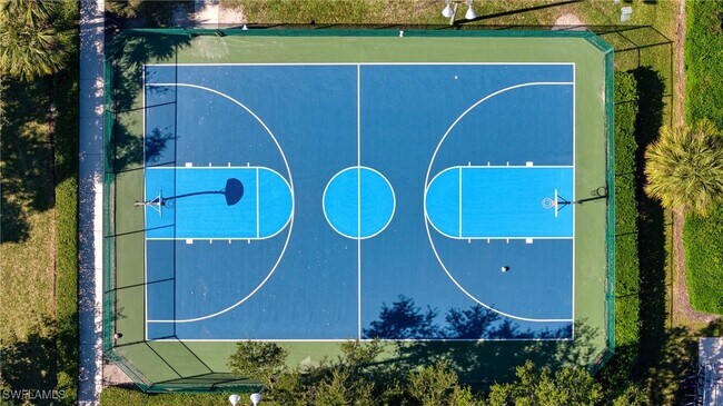 Building Photo - 8310 Big Acorn Cir