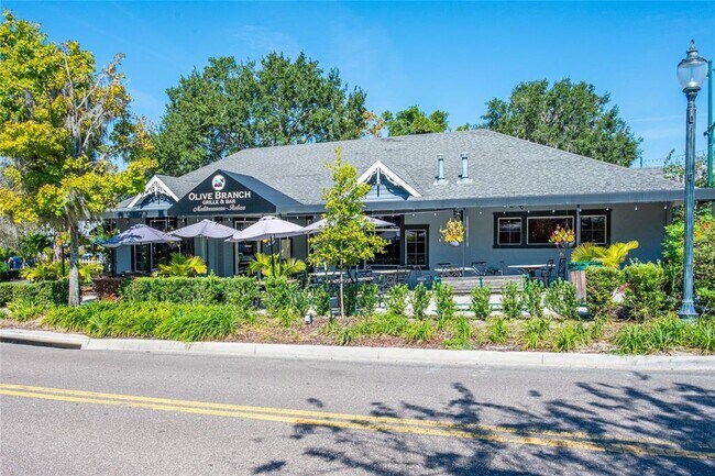 Building Photo - 245 S Rhodes St