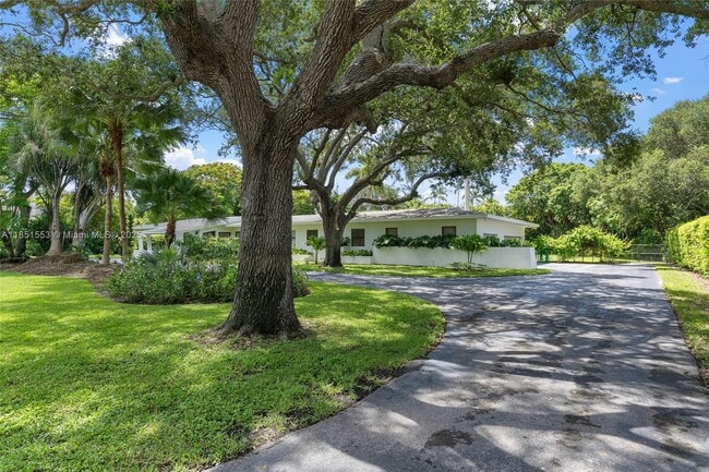 Building Photo - 6220 SW 123rd Terrace