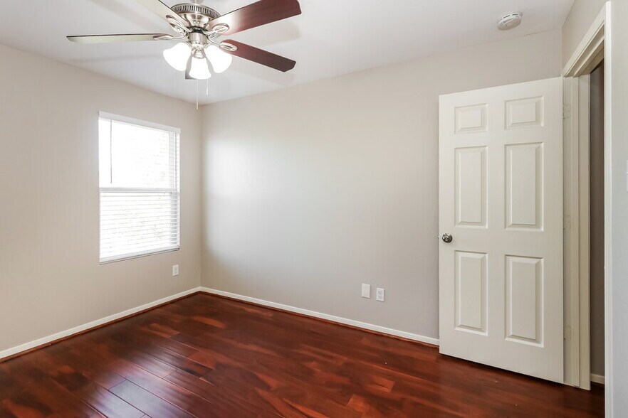 Building Photo - 3123 Creek Arbor Cir