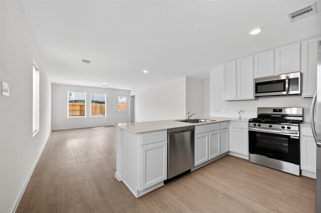 Building Photo - 18510 Autumn Hts Ln