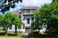 Building Photo - 61 Delos St W