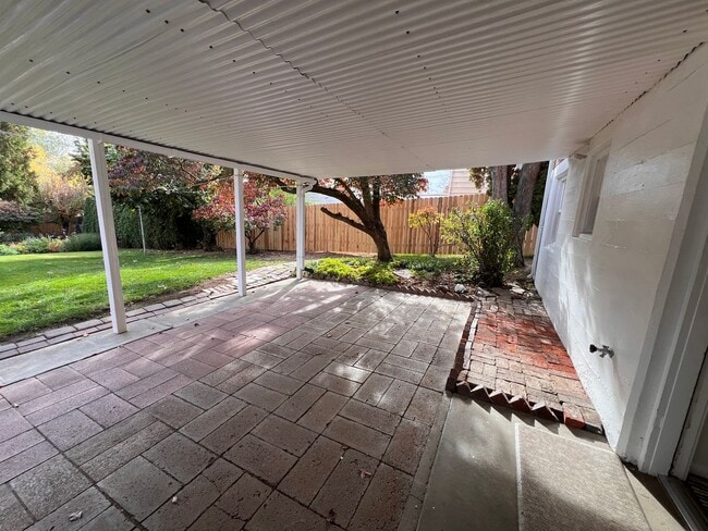 Building Photo - Non-Refundable & Security Deposit Total: $...