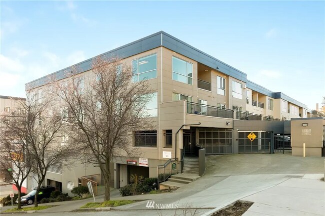 Main Exterior Entrance - 321 10th Ave S