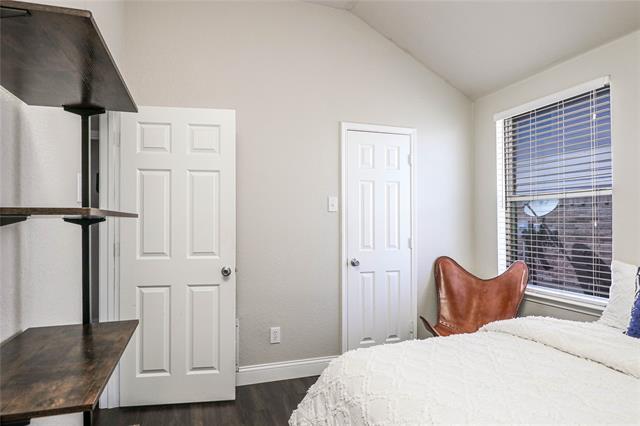 Building Photo - 12505 Summerwood Dr