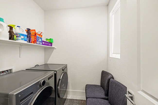 Building Photo - Newer Home Available in Tracy Hills