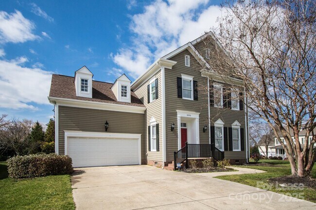Building Photo - 10400 Orchid Hill Ln