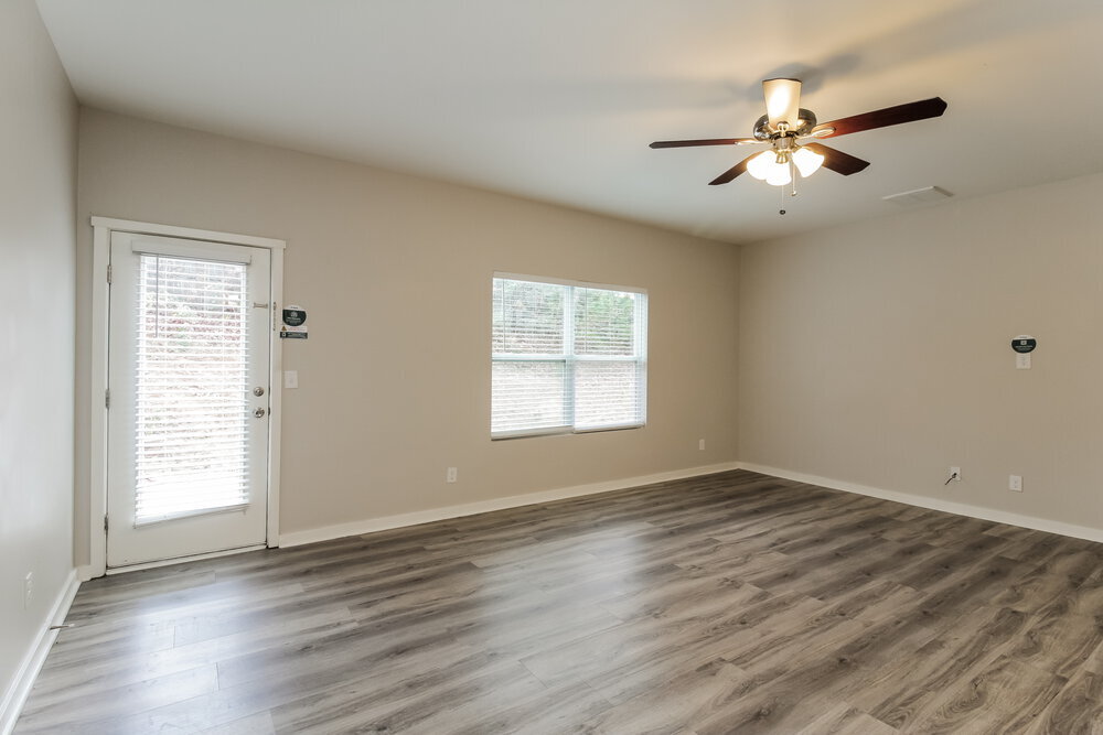 Building Photo - 1048 Joselynn Drive