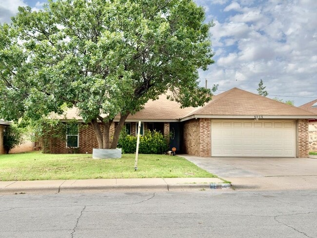 Primary Photo - House For Rent