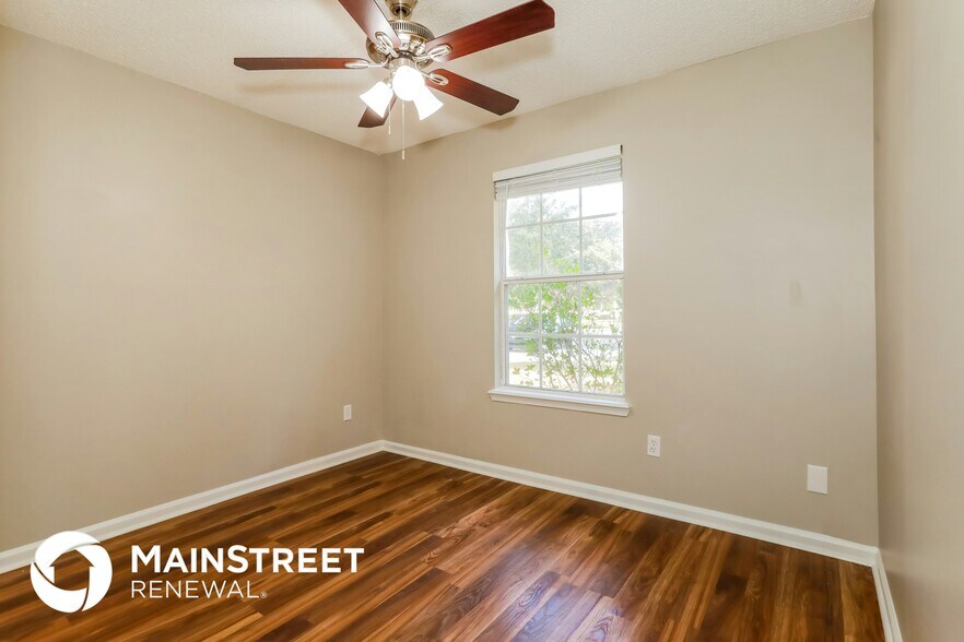 Building Photo - 2944 Whirlaway Ct