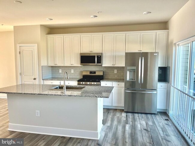Building Photo - 1456 Clingmans Dome Dr