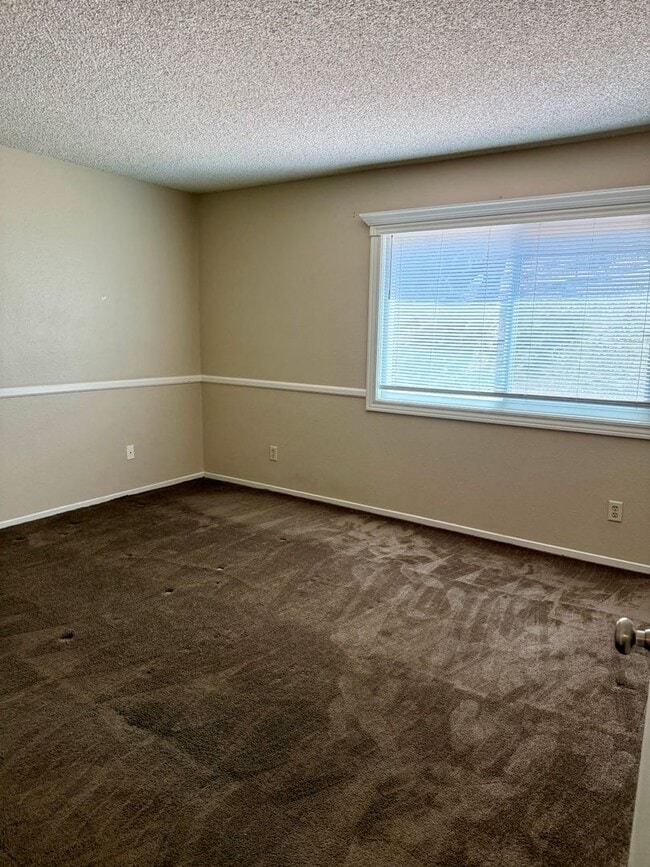Building Photo - Lovely 3 bd, 2 bath in Moreno Valley