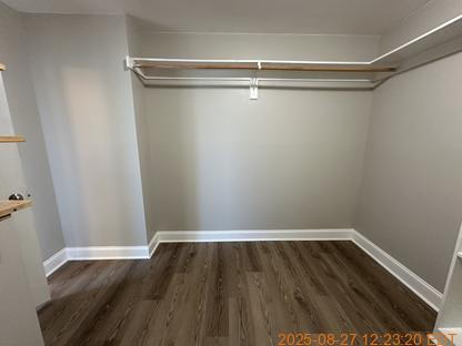 Building Photo - 830 Solomon Dr