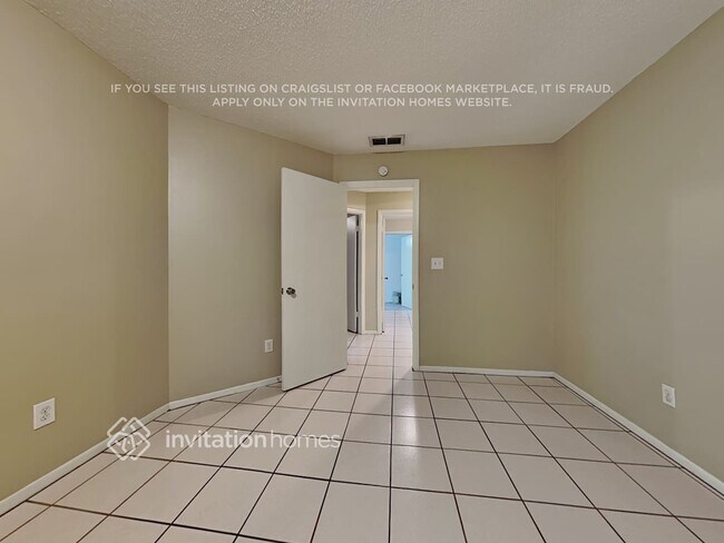 Building Photo - 4606 N Country Hills Ct