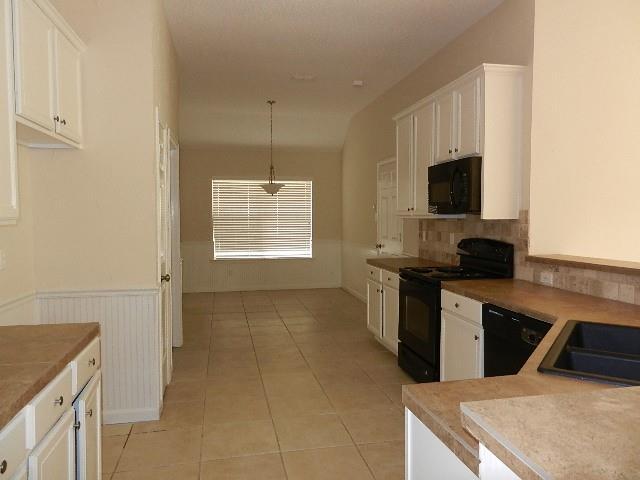 Building Photo - 722 Rolling Hills Dr