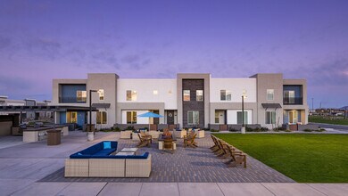 Building Photo - BB Living Val Vista