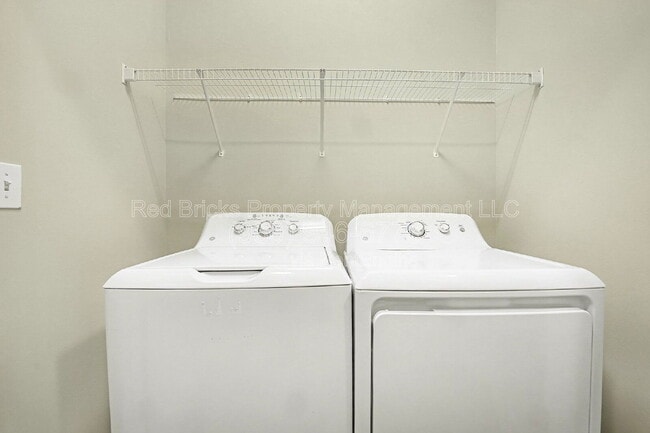 Building Photo - 13844 Cypress Woods Dr