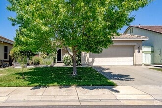 Building Photo - Adorable 3 bedroom 2 bath home