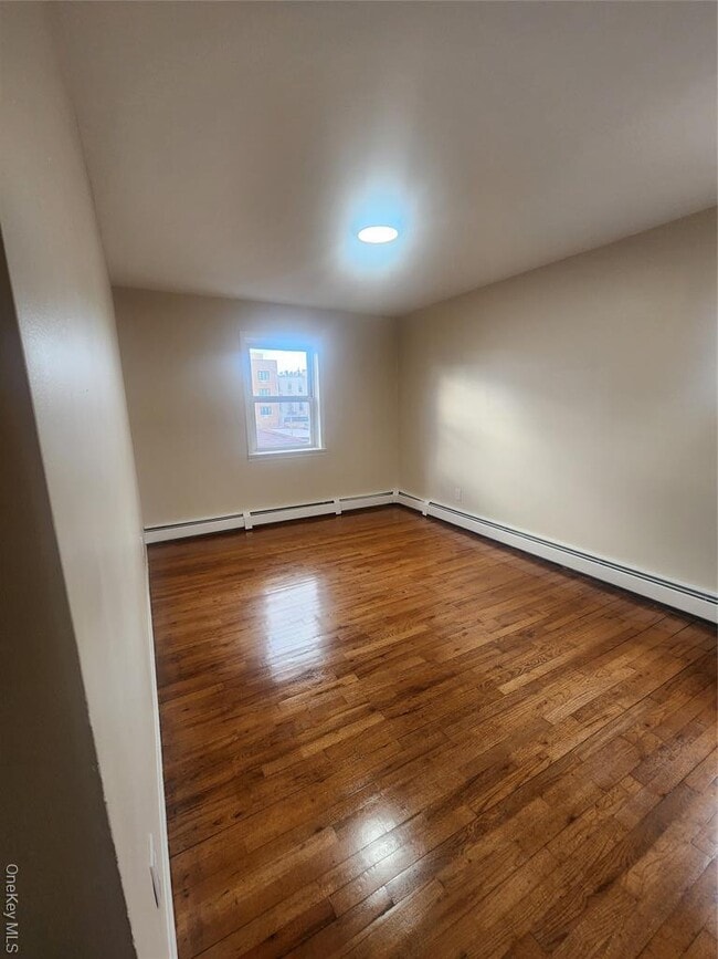 Building Photo - 101-27 92nd St